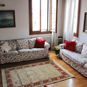 https://bellissima-terrazza.hotelinveneto.com