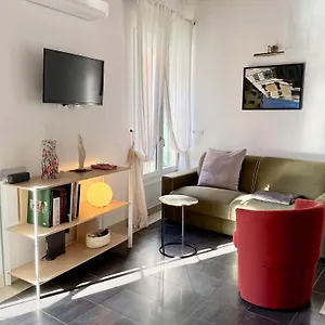 https://ca-penini-canal-view.hotelinveneto.com